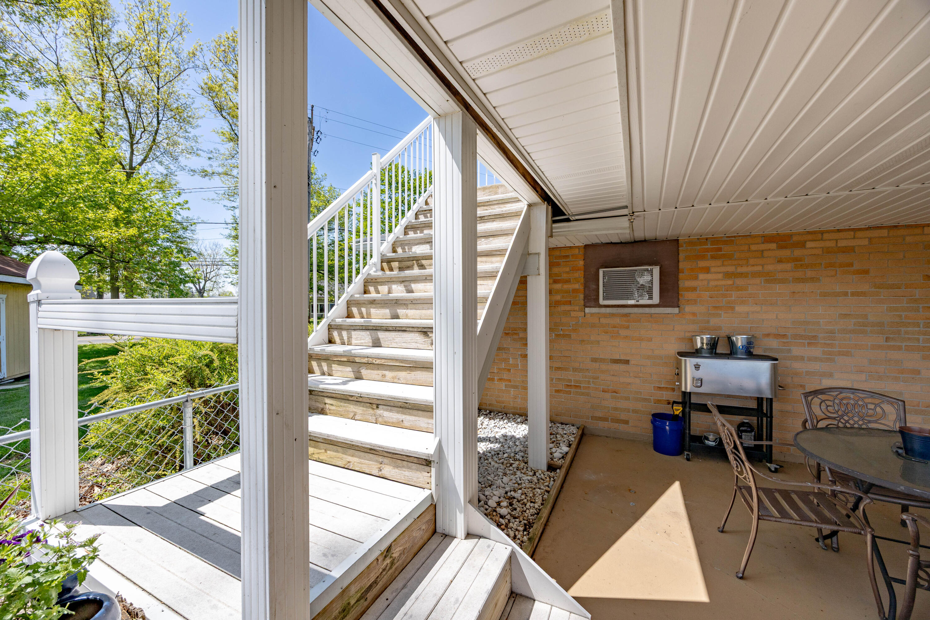 9342 State Route 368, Huntsville, Ohio 43324