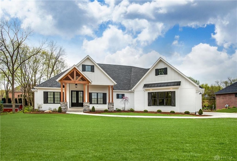 350 Windmere Exterior