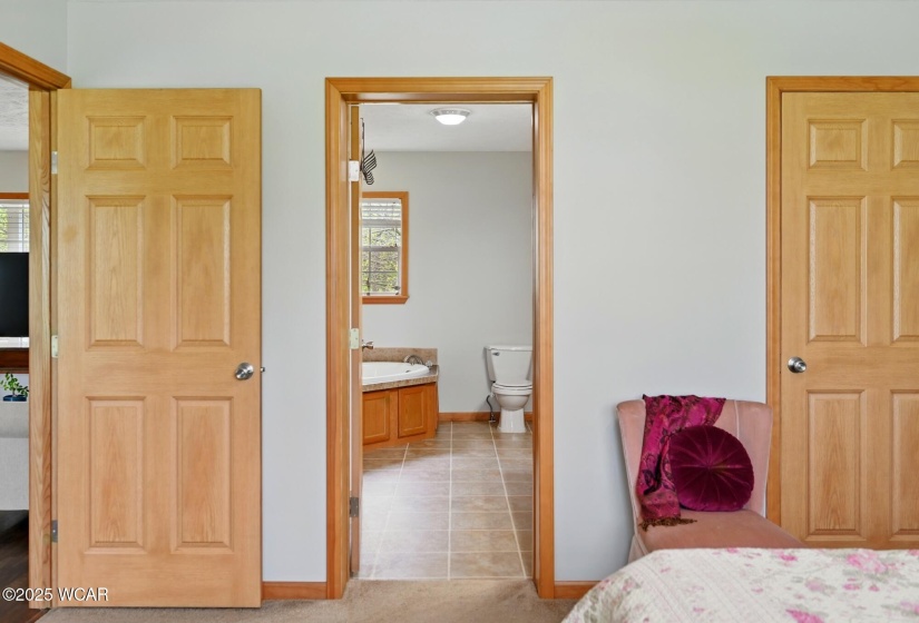 914 Howard Street, Findlay, Ohio, 3 Bedrooms Bedrooms, ,2 BathroomsBathrooms,Residential,For Sale,Howard,307012