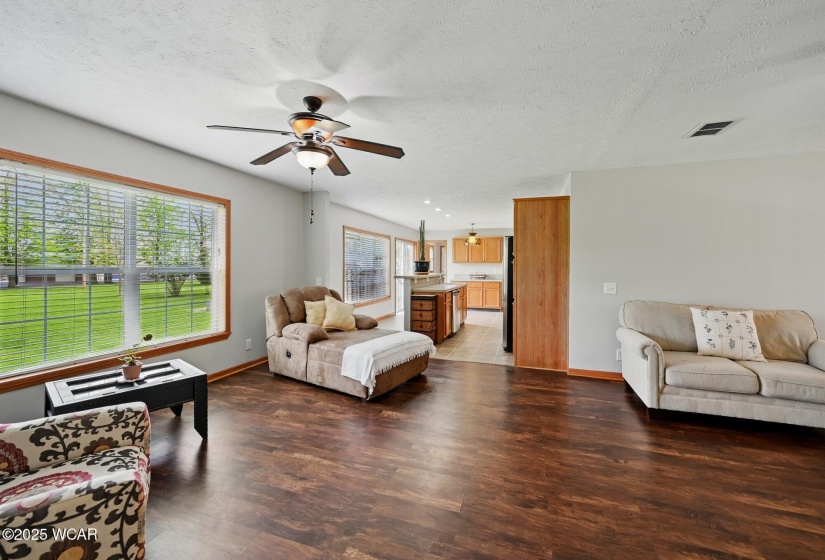 914 Howard Street, Findlay, Ohio, 3 Bedrooms Bedrooms, ,2 BathroomsBathrooms,Residential,For Sale,Howard,307012