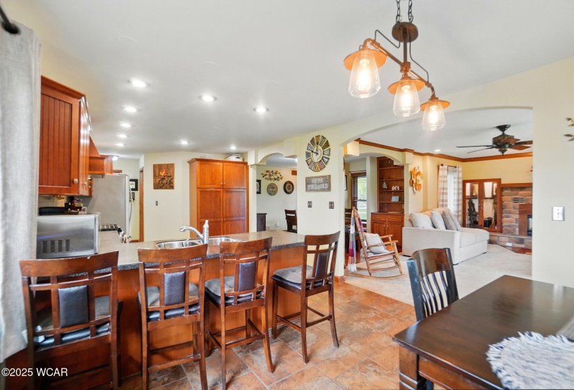 11787 County Road 180, Findlay, Ohio, 3 Bedrooms Bedrooms, ,2 BathroomsBathrooms,Residential,For Sale,County Road 180,307011