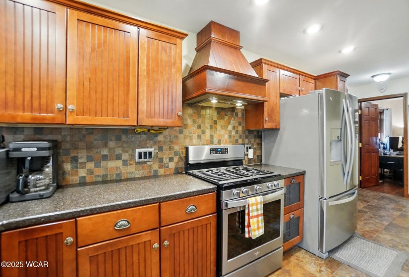 11787 County Road 180, Findlay, Ohio, 3 Bedrooms Bedrooms, ,2 BathroomsBathrooms,Residential,For Sale,County Road 180,307011