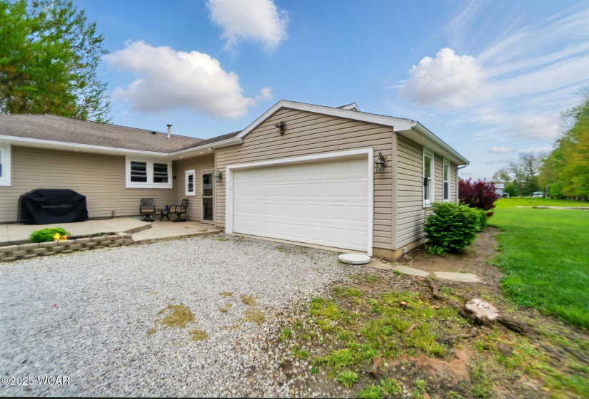 11787 County Road 180, Findlay, Ohio, 3 Bedrooms Bedrooms, ,2 BathroomsBathrooms,Residential,For Sale,County Road 180,307011