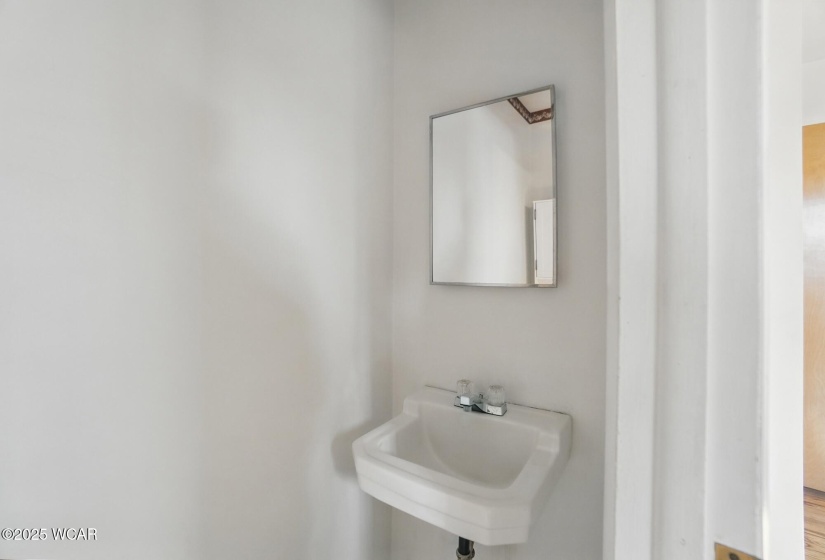 2419 Britt Avenue, Lima, Ohio, 4 Bedrooms Bedrooms, ,1 BathroomBathrooms,Residential,For Sale,Britt,306835