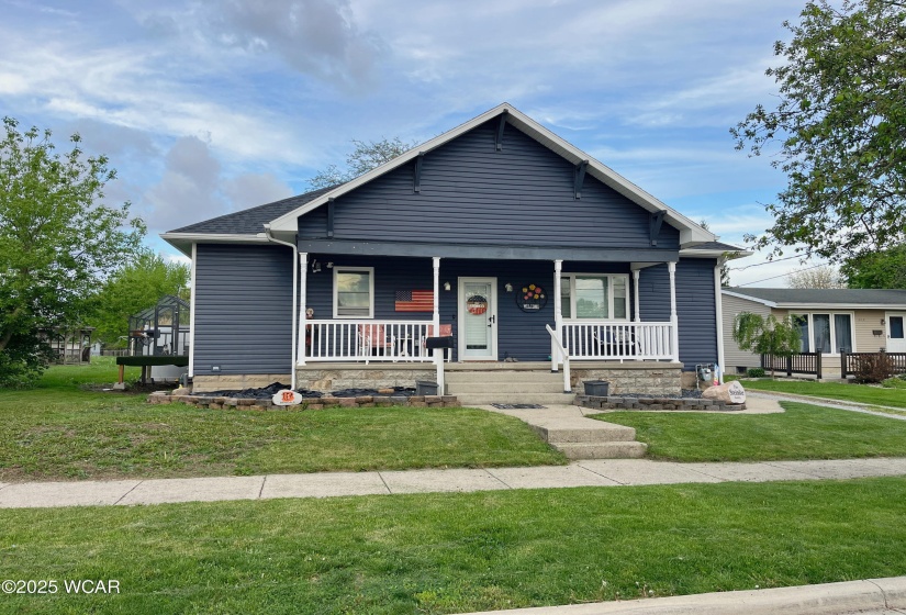 804 Murray Street, Wapakoneta, Ohio, 3 Bedrooms Bedrooms, ,2 BathroomsBathrooms,Residential,For Sale,Murray,306989