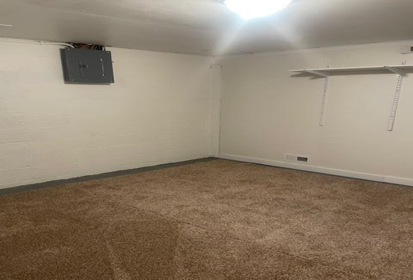 FLEX SPACE IN BASEMENT