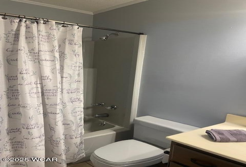 450 YALE AVENUE, Lima, Ohio, 3 Bedrooms Bedrooms, ,4 BathroomsBathrooms,Residential,For Sale,YALE AVENUE,306390