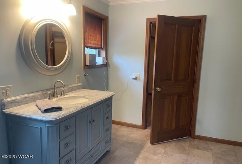 450 YALE AVENUE, Lima, Ohio, 3 Bedrooms Bedrooms, ,4 BathroomsBathrooms,Residential,For Sale,YALE AVENUE,306390