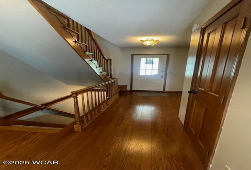 450 YALE AVENUE, Lima, Ohio, 3 Bedrooms Bedrooms, ,4 BathroomsBathrooms,Residential,For Sale,YALE AVENUE,306390