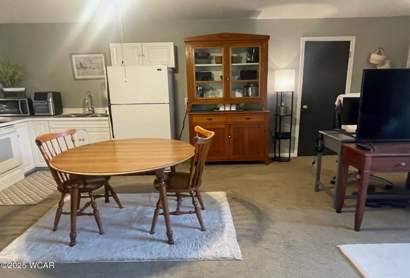 450 YALE AVENUE, Lima, Ohio, 3 Bedrooms Bedrooms, ,4 BathroomsBathrooms,Residential,For Sale,YALE AVENUE,306390