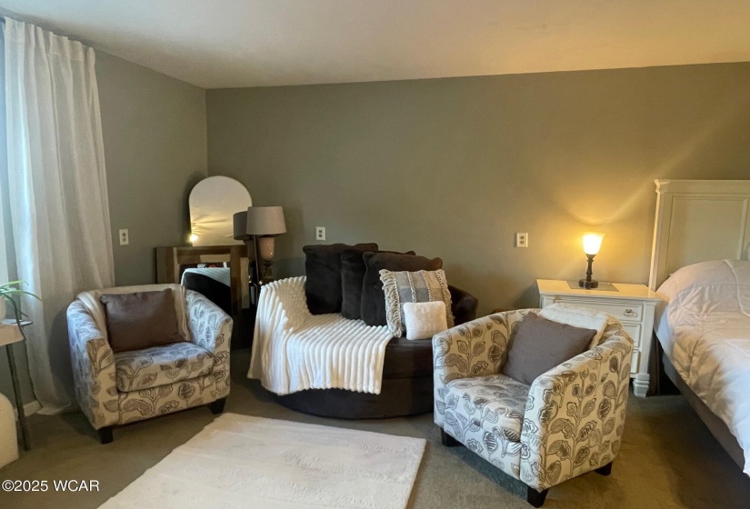 450 YALE AVENUE, Lima, Ohio, 3 Bedrooms Bedrooms, ,4 BathroomsBathrooms,Residential,For Sale,YALE AVENUE,306390