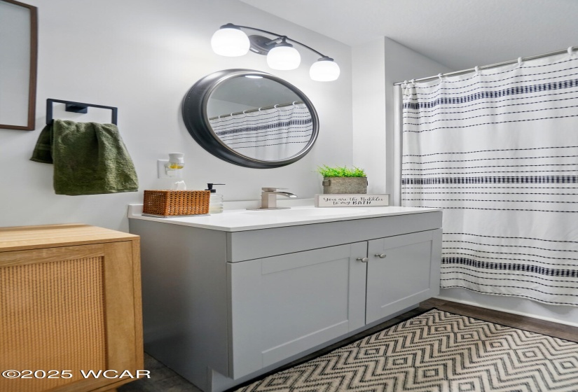 1069 Kemp Road, Lima, Ohio, 3 Bedrooms Bedrooms, ,2 BathroomsBathrooms,Residential,For Sale,Kemp,306624