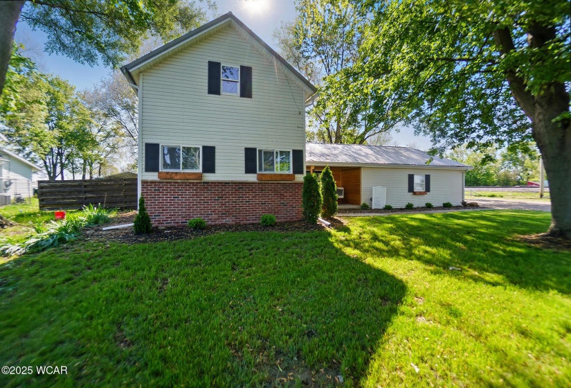 1069 Kemp Road, Lima, Ohio, 3 Bedrooms Bedrooms, ,2 BathroomsBathrooms,Residential,For Sale,Kemp,306624