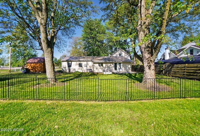 1069 Kemp Road, Lima, Ohio, 3 Bedrooms Bedrooms, ,2 BathroomsBathrooms,Residential,For Sale,Kemp,306624