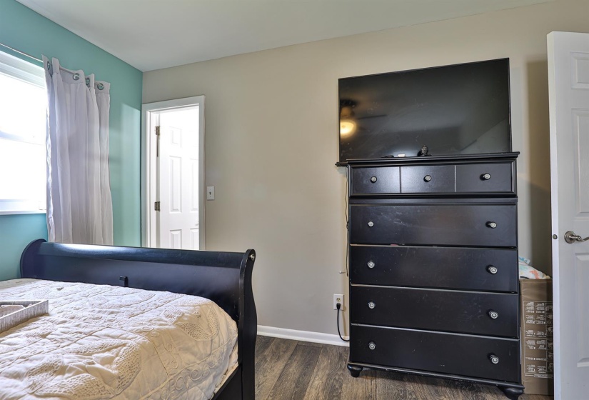 41-Primary-Bedroom-2