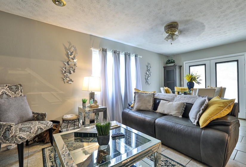 10-Living-Room-2