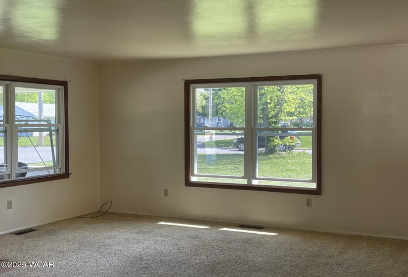 1570 Elm Street, Lima, Ohio, 3 Bedrooms Bedrooms, ,1 BathroomBathrooms,Residential,For Sale,Elm,307030