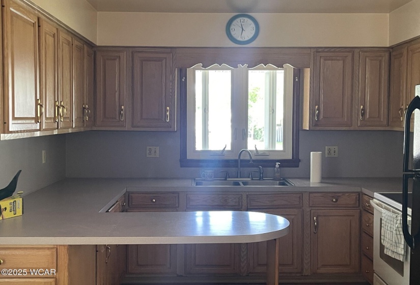 1570 Elm Street, Lima, Ohio, 3 Bedrooms Bedrooms, ,1 BathroomBathrooms,Residential,For Sale,Elm,307030