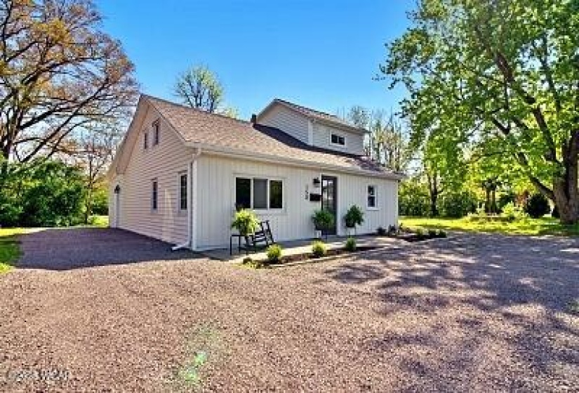 150 Garden Drive, Van Wert, Ohio, 4 Bedrooms Bedrooms, ,3 BathroomsBathrooms,Residential,For Sale,Garden,307031
