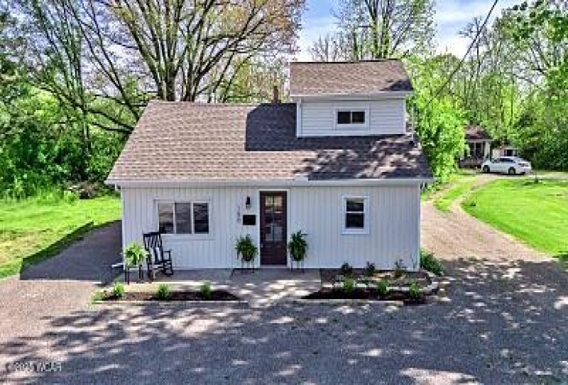 150 Garden Drive, Van Wert, Ohio, 4 Bedrooms Bedrooms, ,3 BathroomsBathrooms,Residential,For Sale,Garden,307031