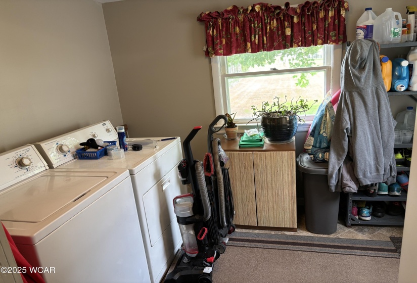 110 PEARL Street, Beaverdam, Ohio, 2 Bedrooms Bedrooms, ,1 BathroomBathrooms,Residential,For Sale,PEARL,307034