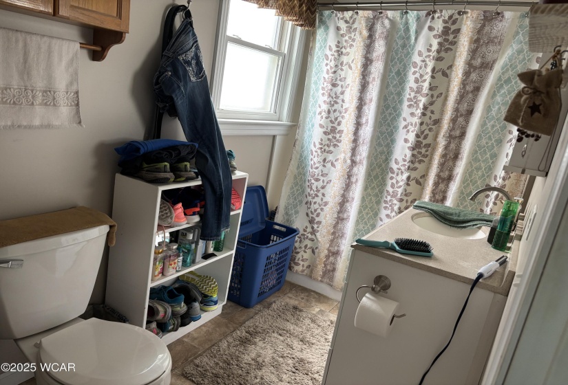 110 PEARL Street, Beaverdam, Ohio, 2 Bedrooms Bedrooms, ,1 BathroomBathrooms,Residential,For Sale,PEARL,307034