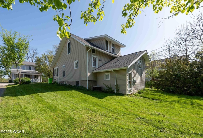 110 Main Street, Lafayette, Ohio, 3 Bedrooms Bedrooms, ,2 BathroomsBathrooms,Residential,For Sale,Main,307033