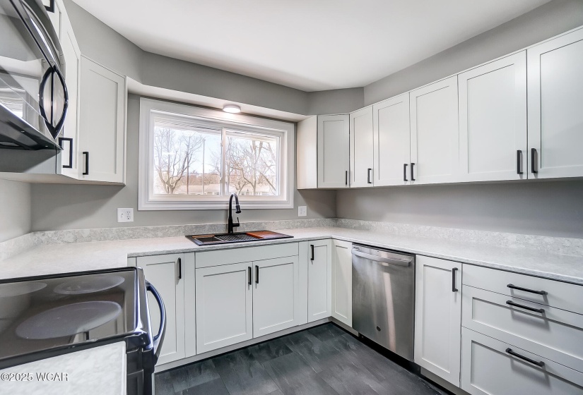 2963 Zurmehly Road, Lima, Ohio, 3 Bedrooms Bedrooms, ,1 BathroomBathrooms,Residential,For Sale,Zurmehly,306517