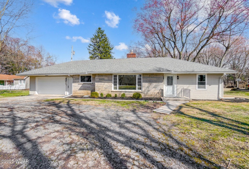2963 Zurmehly Road, Lima, Ohio, 3 Bedrooms Bedrooms, ,1 BathroomBathrooms,Residential,For Sale,Zurmehly,306517