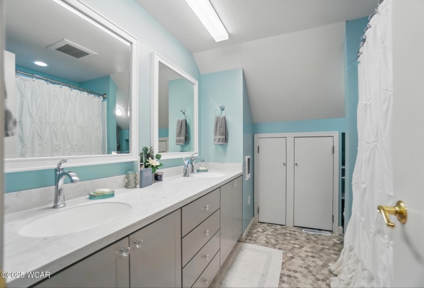 23673 Road 148, Oakwood, Ohio, 7 Bedrooms Bedrooms, ,3 BathroomsBathrooms,Residential,For Sale,Road 148,307039