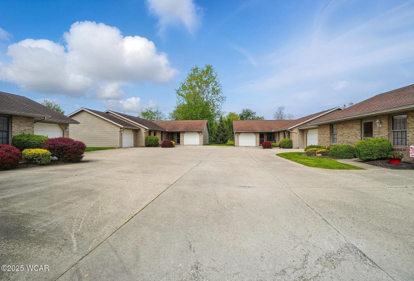 460 Mumaugh Road, Lima, Ohio, 3 Bedrooms Bedrooms, ,2 BathroomsBathrooms,Residential,For Sale,Mumaugh,307044