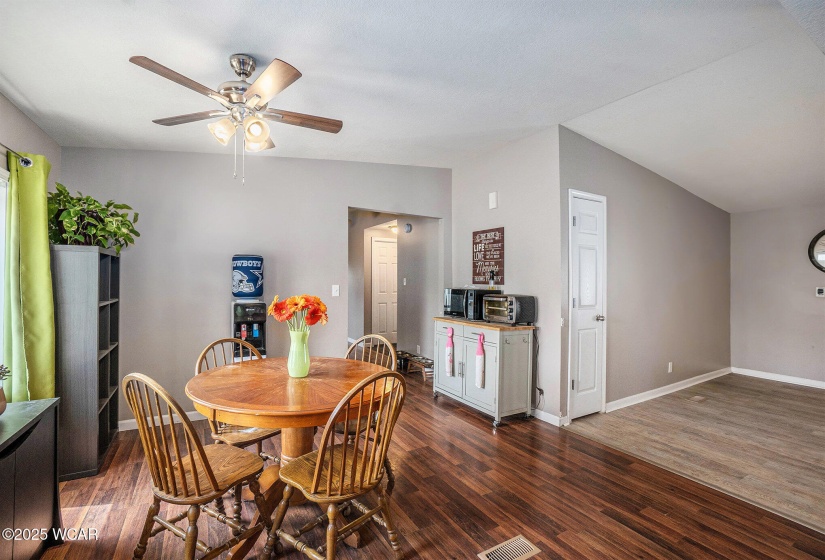 206 North Street, Kalida, Ohio, 3 Bedrooms Bedrooms, ,2 BathroomsBathrooms,Residential,For Sale,North,306816