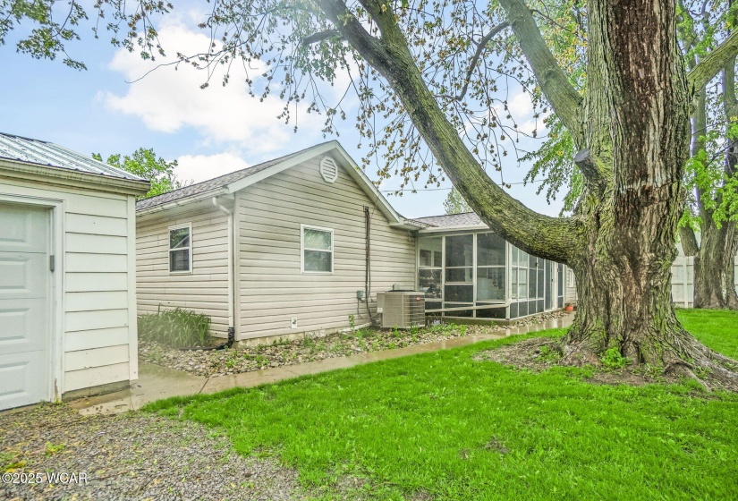 1805 Blaine Street, Findlay, Ohio, 3 Bedrooms Bedrooms, ,1 BathroomBathrooms,Residential,For Sale,Blaine,307051