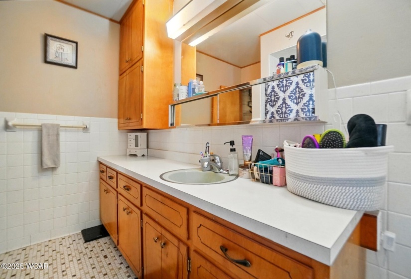611 Woodland Avenue, Van Wert, Ohio, 4 Bedrooms Bedrooms, ,1 BathroomBathrooms,Residential,For Sale,Woodland,307052