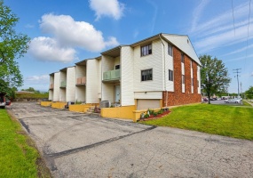 2151 Olympic Street, Springfield, Ohio 45503, 2 Bedrooms Bedrooms, ,2 BathroomsBathrooms,Residential,For Sale,Olympic,1038627
