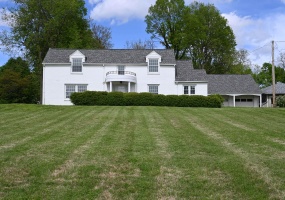 465 Staunton Road, Troy, Ohio 45373, 3 Bedrooms Bedrooms, ,2 BathroomsBathrooms,Residential,For Sale,Staunton,1038634