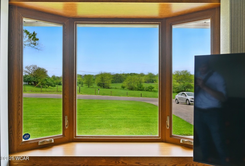 5712 Poling Road, Elida, Ohio, 4 Bedrooms Bedrooms, ,2 BathroomsBathrooms,Residential,For Sale,Poling,307054