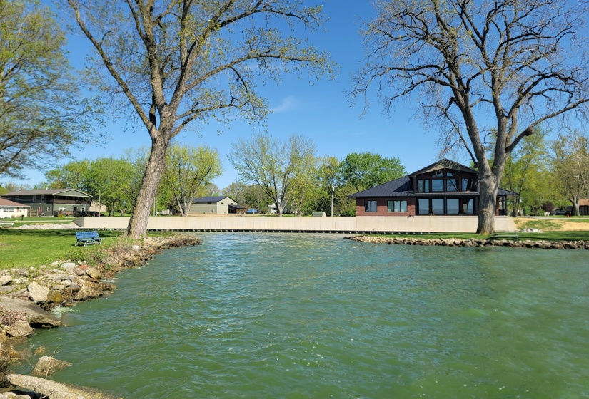 Cove access from lake