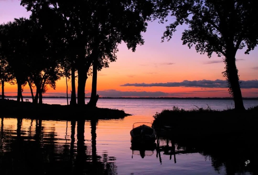 Awesome sunrises and sunsets