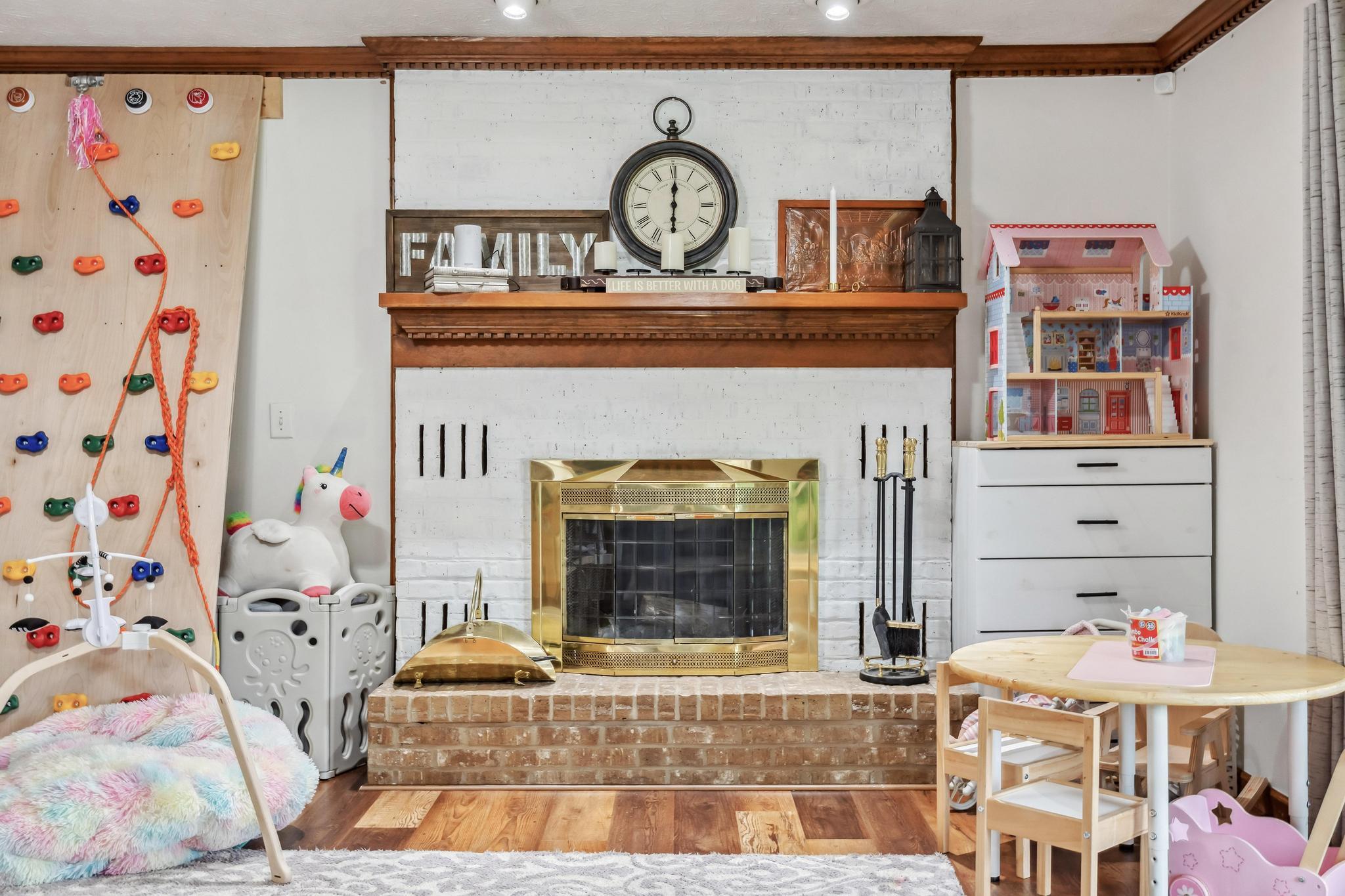 1019 Meadow Lark Drive, Enon, Ohio 45323