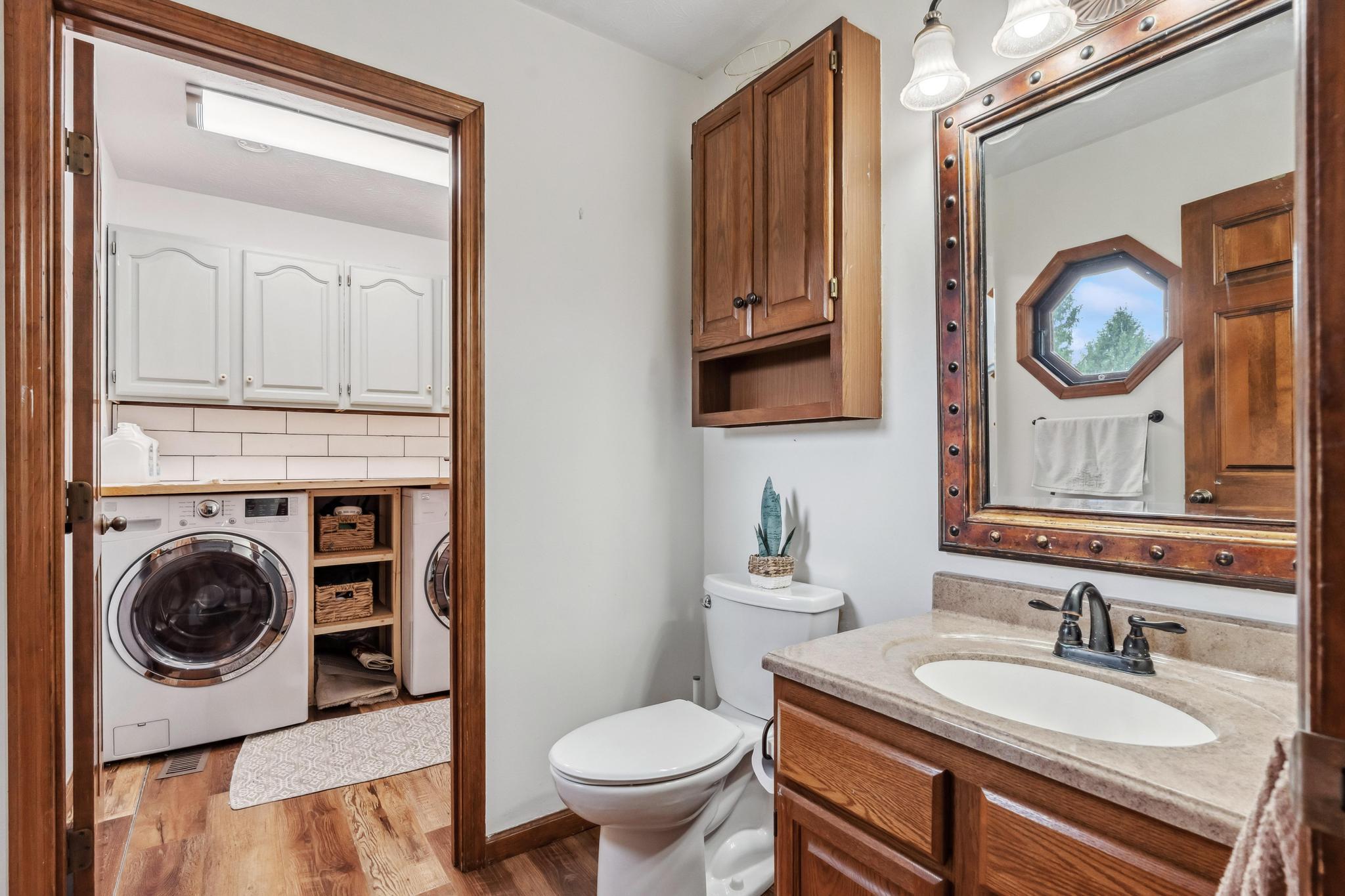 1019 Meadow Lark Drive, Enon, Ohio 45323
