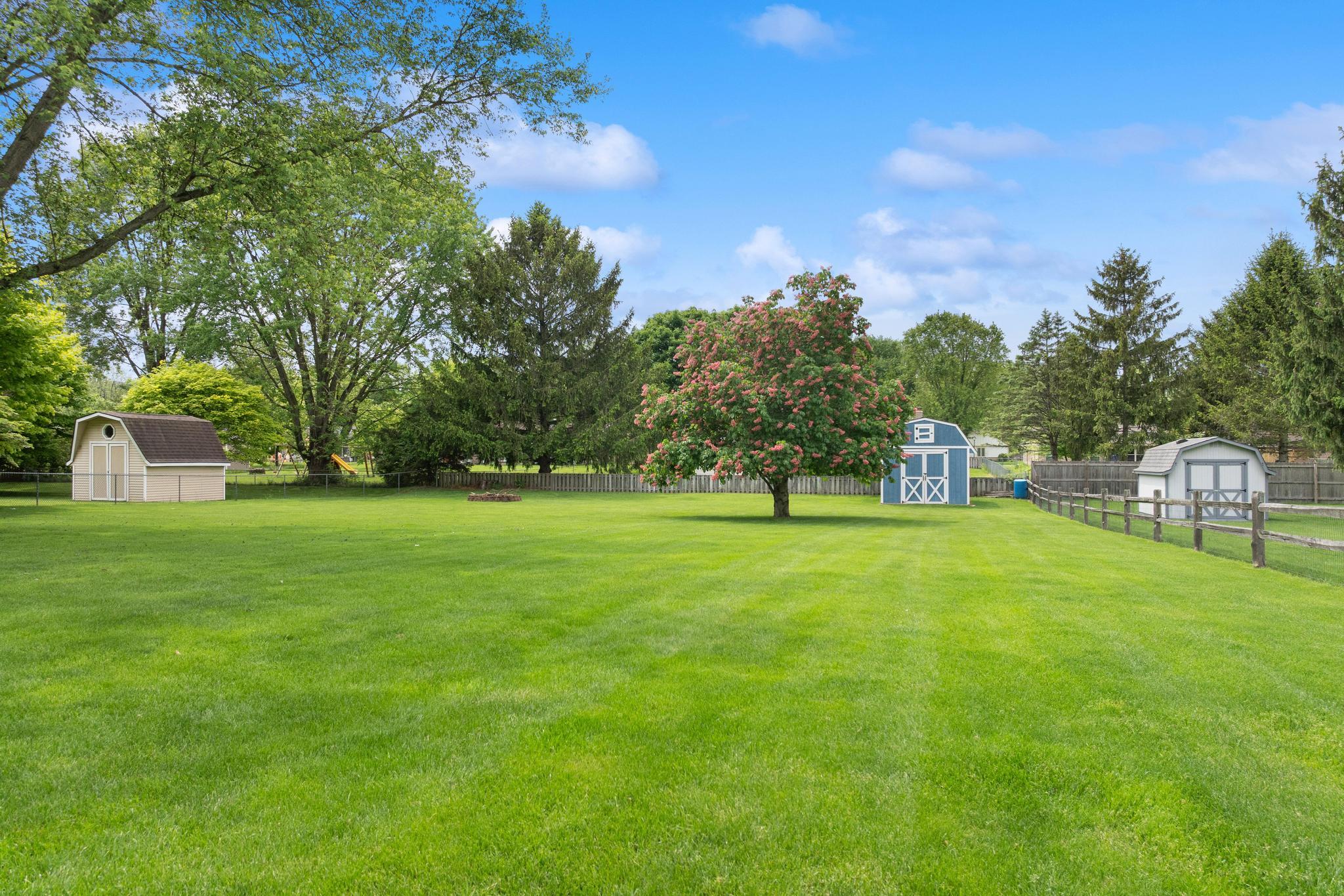 1019 Meadow Lark Drive, Enon, Ohio 45323