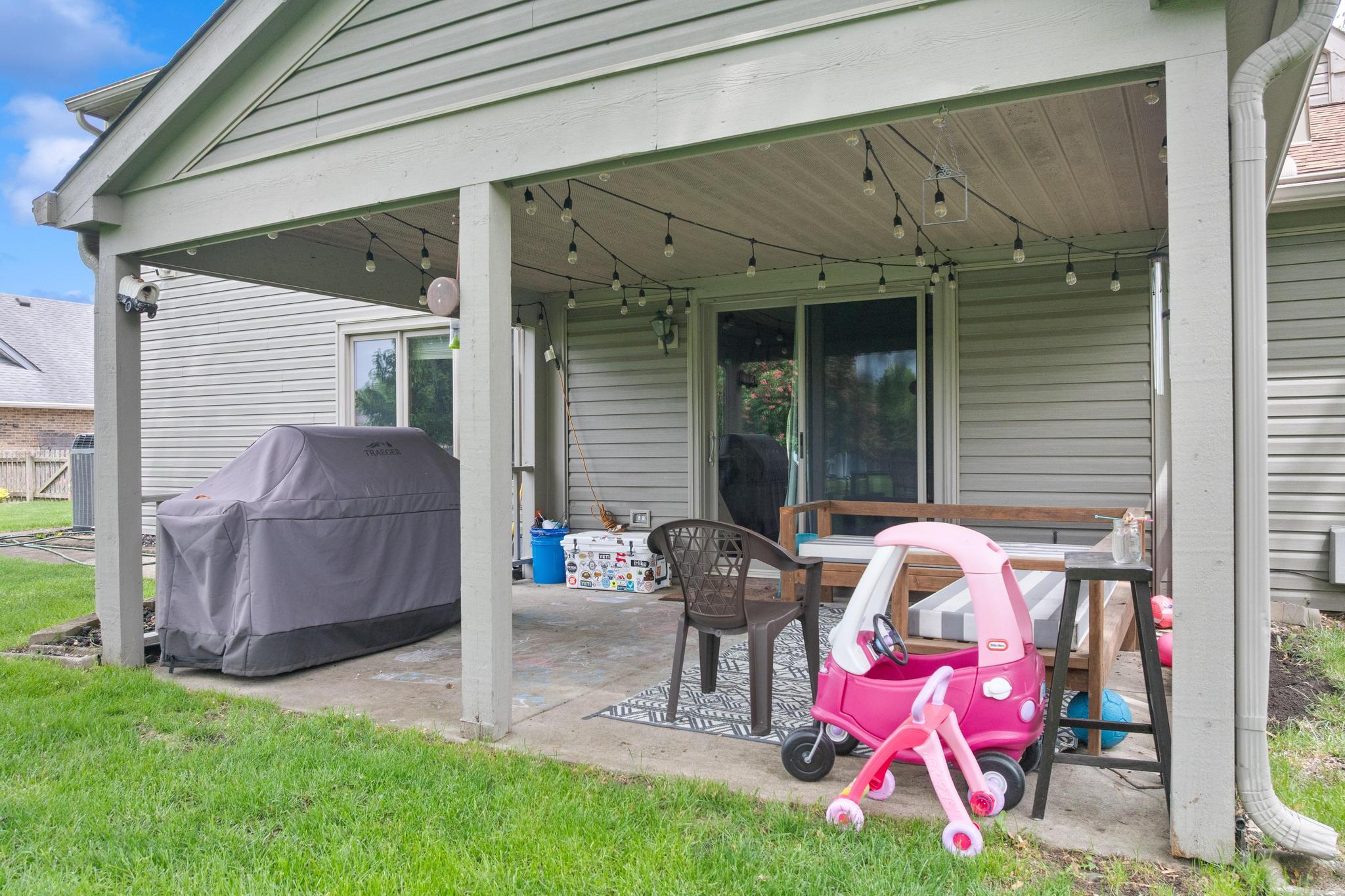 1019 Meadow Lark Drive, Enon, Ohio 45323