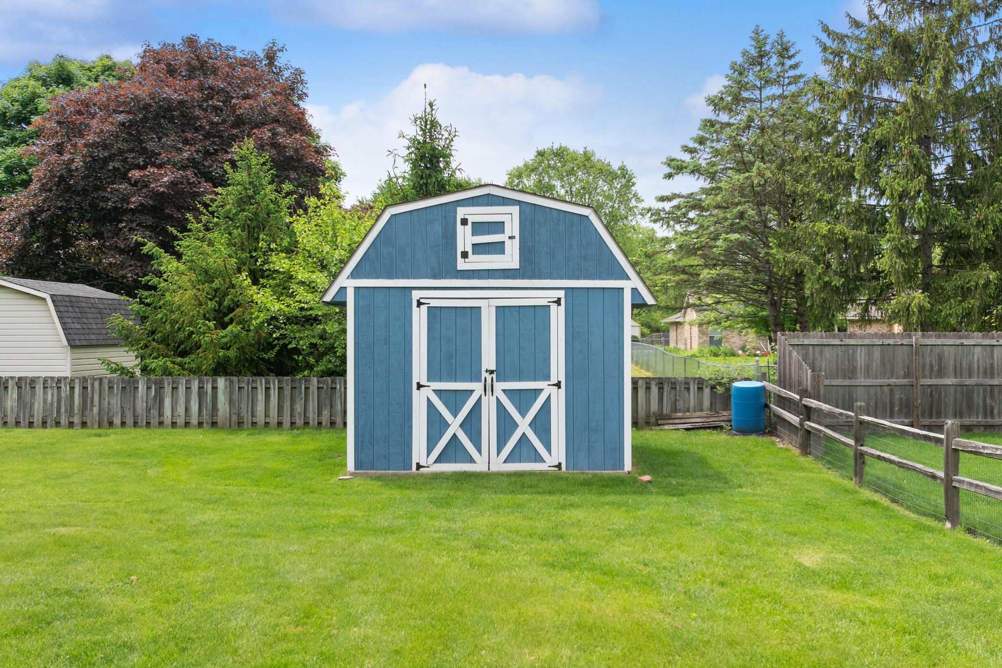 1019 Meadow Lark Drive, Enon, Ohio 45323