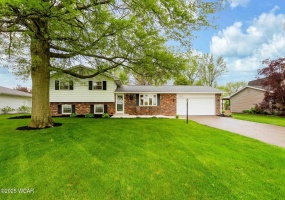 2440 Bluelick Road, Lima, Ohio, 4 Bedrooms Bedrooms, ,2 BathroomsBathrooms,Residential,For Sale,Bluelick,307059