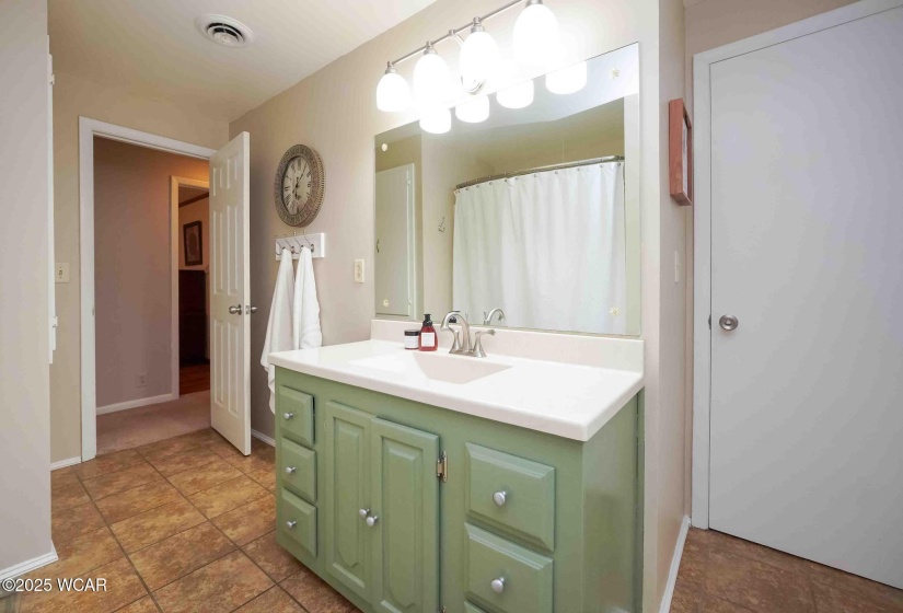 2440 Bluelick Road, Lima, Ohio, 4 Bedrooms Bedrooms, ,2 BathroomsBathrooms,Residential,For Sale,Bluelick,307059