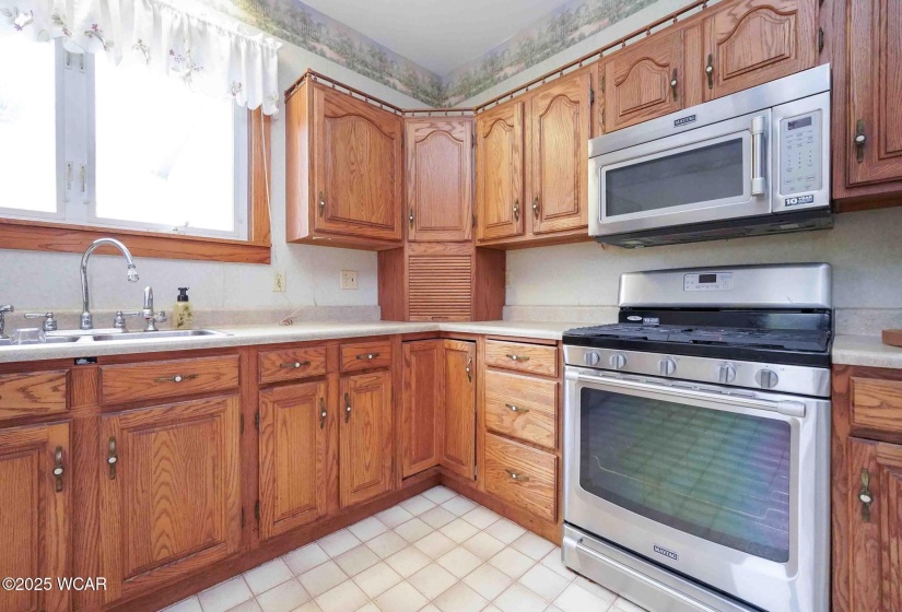 315 Main Street, Cairo, Ohio, 4 Bedrooms Bedrooms, ,1 BathroomBathrooms,Residential,For Sale,Main,307060