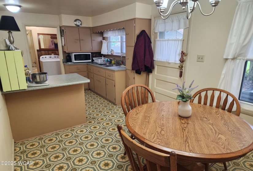204 Jackson St Street, Bluffton, Ohio, 2 Bedrooms Bedrooms, ,1 BathroomBathrooms,Residential,For Sale,Jackson St,306892