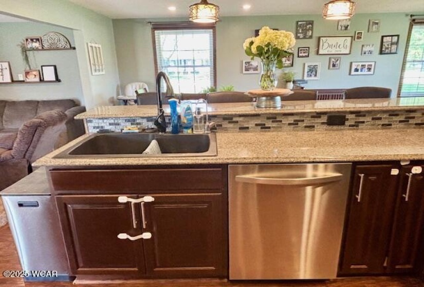 218 Westfield Drive, Middle Point, Ohio, 4 Bedrooms Bedrooms, ,2 BathroomsBathrooms,Residential,For Sale,Westfield,306899
