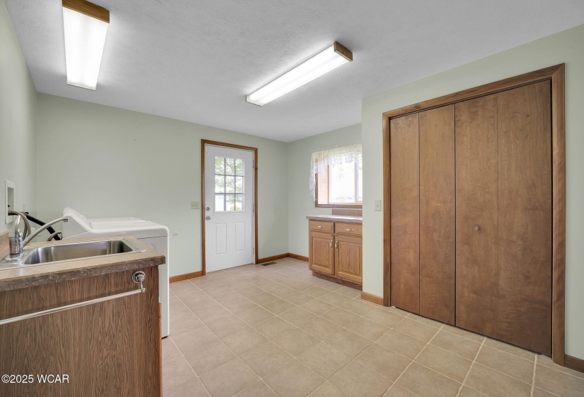20004 US-68, Kenton, Ohio, 3 Bedrooms Bedrooms, ,2 BathroomsBathrooms,Residential,For Sale,US-68,307063